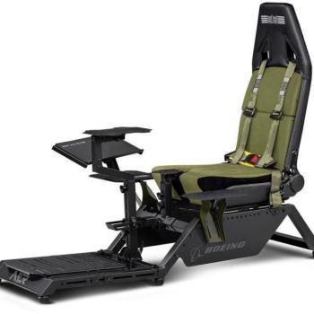 Next Level Racing Boeing Flight Simulator Military, repülő pilótafülke kép